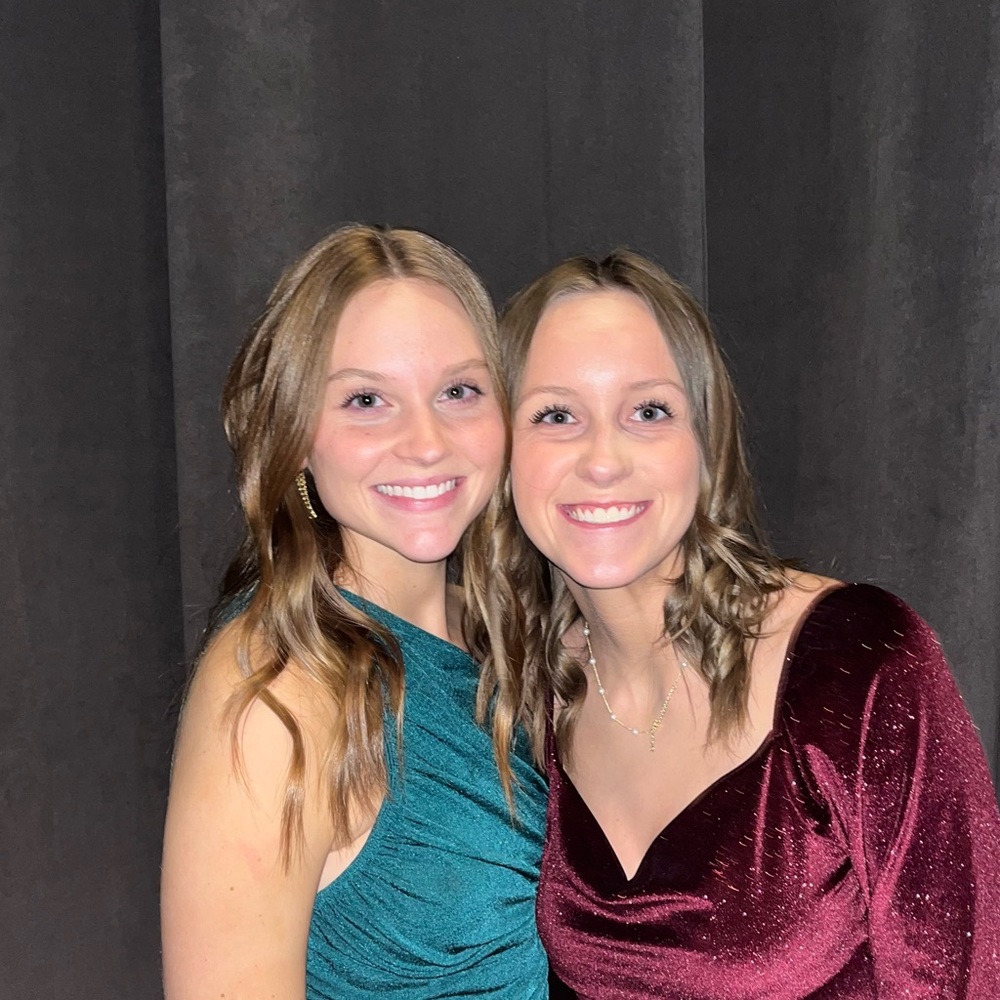 Meet your Posher, Courtney